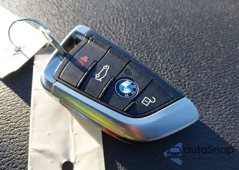 2015 BMW X5 xDrive35I z USA, uszkodzony, nr VIN 5UXKR0C55F0K67423